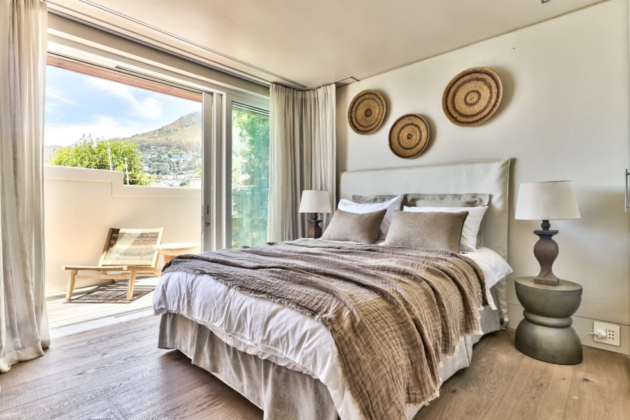 3 Bedroom Property for Sale in Clifton Western Cape